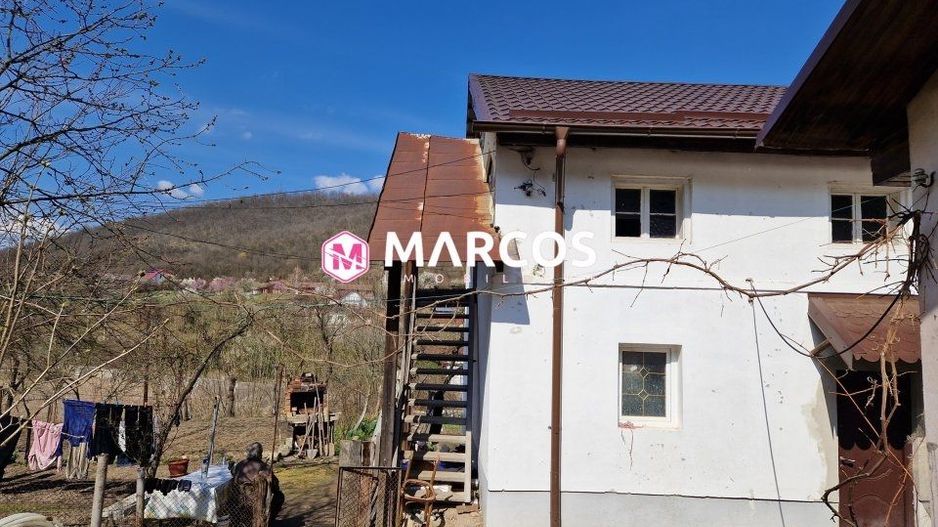 Apartament 2 camere la casa, curte comuna, Lendt, ID 986 - Poză 1