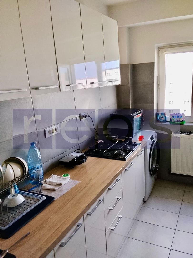 VANZARE APARTAMENT 2 CAMERE CAMPIA LIBERTATII PIATA MUNCII 57.5MP DECOMANDAT - Poză 1