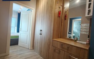 Ap. 2 camere de vânzare, mobilat, etaj 7, zona Delfinariu - Poză 10