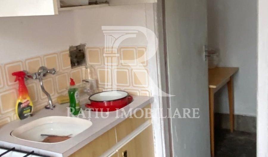 Casă din cărămidă | Teren 2000 mp|Anexe tradiționale | Bojt - Poză 28