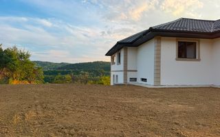 Casă 5 camere de vânzare | Vlădești, Râmnicu Vâlcea | 239 mp - Poză 4