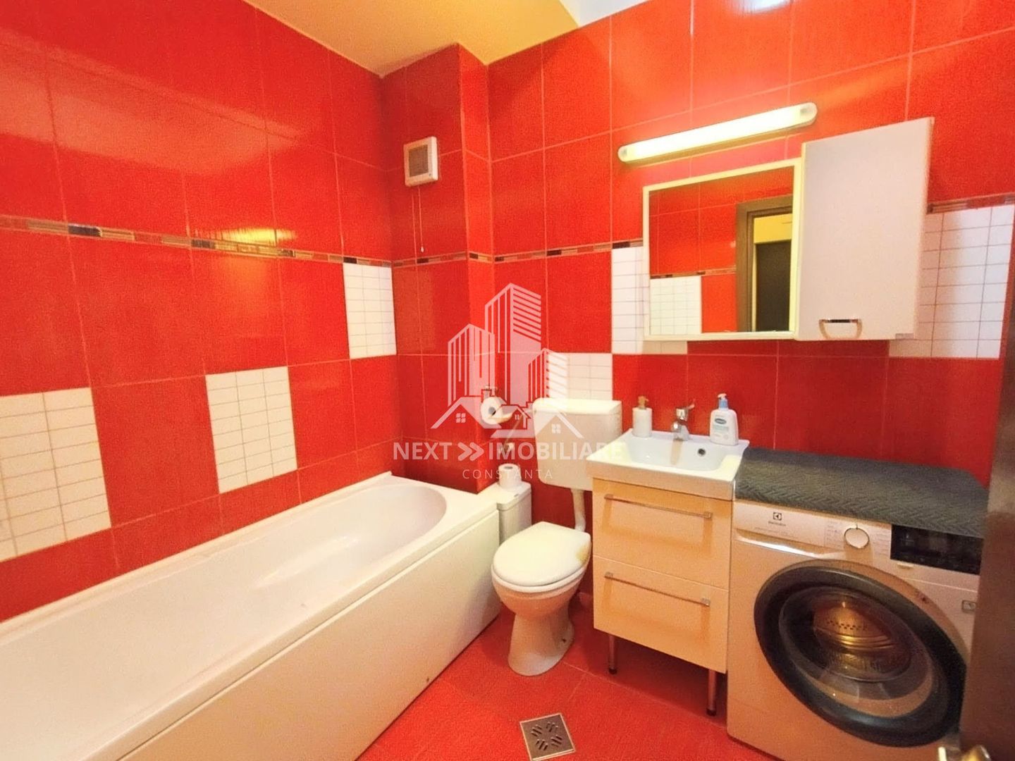 Apartament gata de mutare | 2 camere | Bloc 2012 | KM 4 - Poză 10