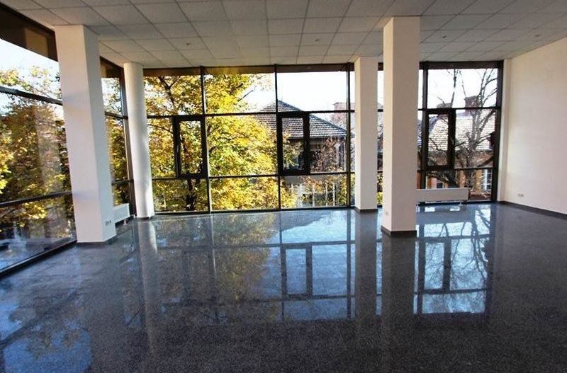 Birouri luxoase in zona centrala - Poză 1