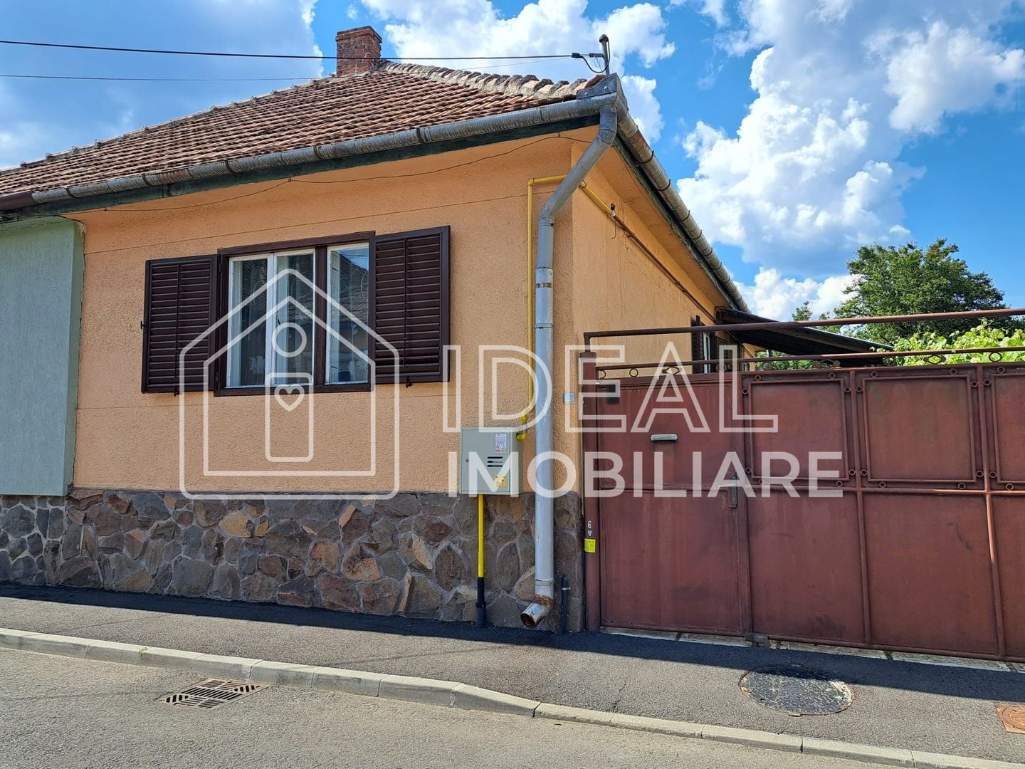 Casa pe un singur nivel cu 342 mp curte, in zona Promenada Mall - Poză 1