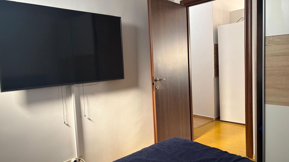 Apartament cu doua camere, 1 Mai - Poză 9