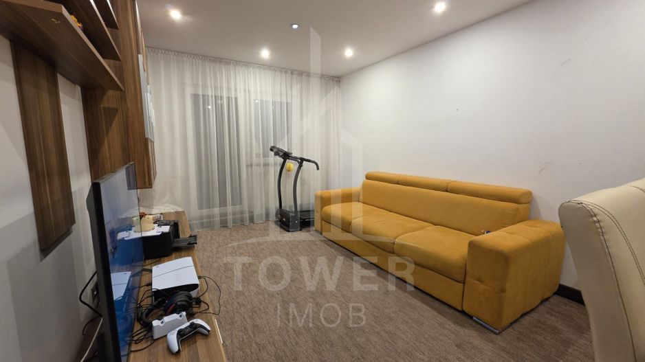 Apartament decomandat 4 camere - Terezian - Poză 1