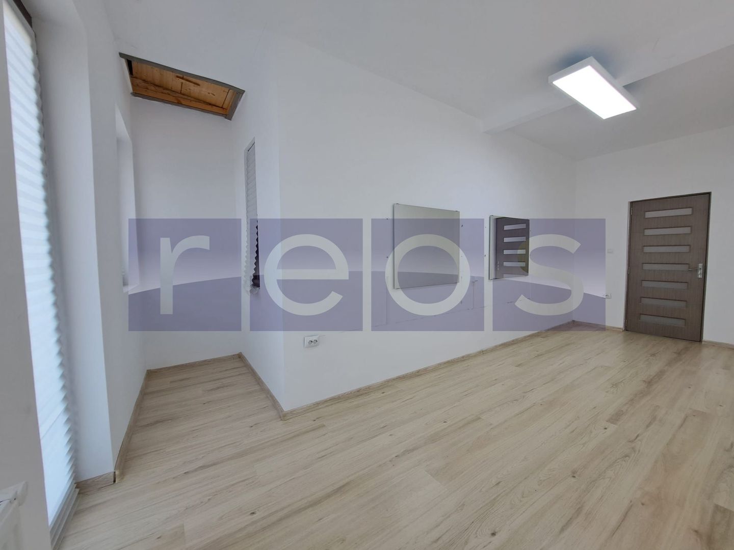 INCHIRIERE VILA P+2+M | ZONA MIHAI BRAVU - Poză 12