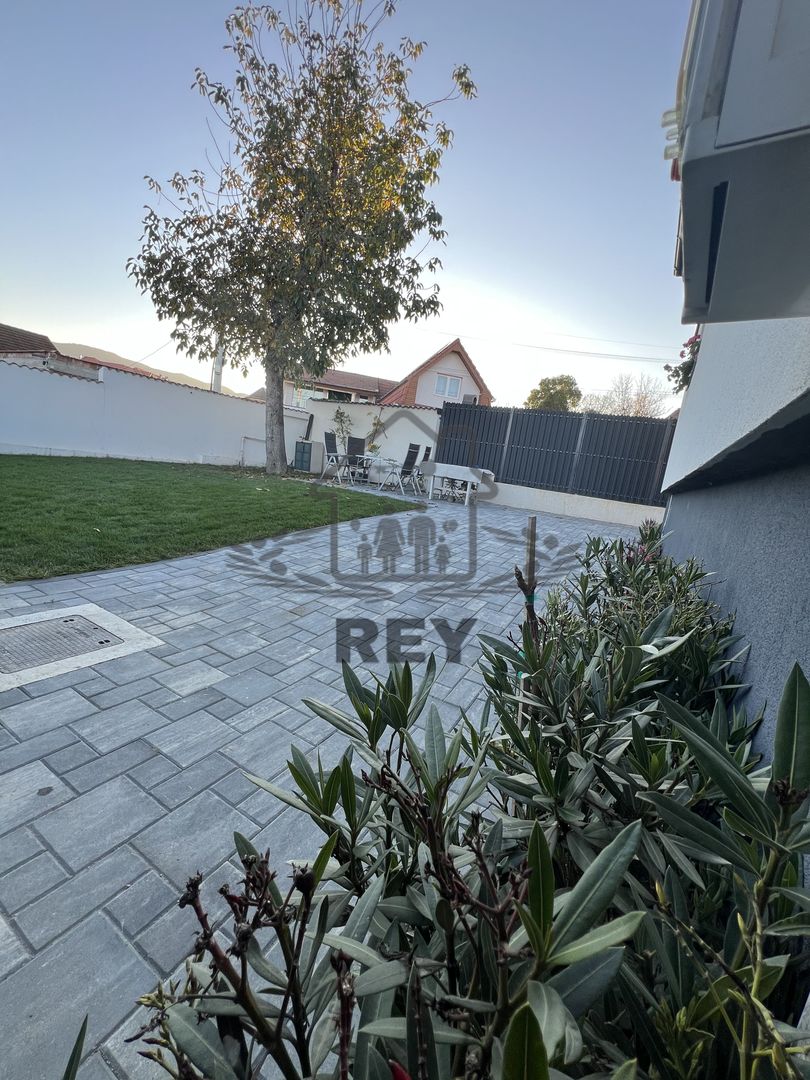 Duplex de vânzare Cisnădie / Zona Centru - Mall - Poză 23