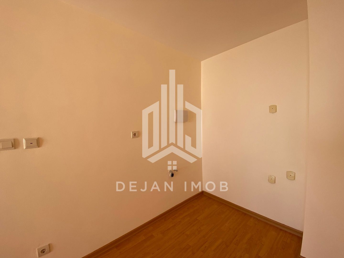 Apartament de vânzare în Central, Sfantu Gheorghe - Poză 2