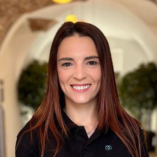 Cristina Domuța - Imobiliare Jucu