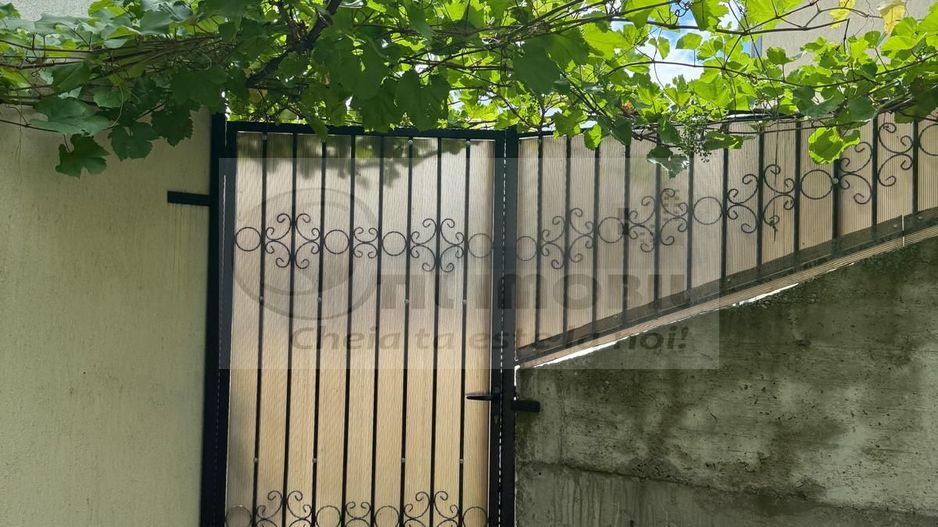 AP 2 CAM FRUMOASA 68 MP PLUS CURTE MOBILAT UTILAT COMPLET-99,000 € - Poză 21