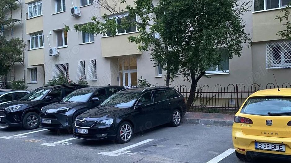 Ap 3 camere, Dristor, Bd Rm Sarat, et 6 8, loc de parcare - Poză 9