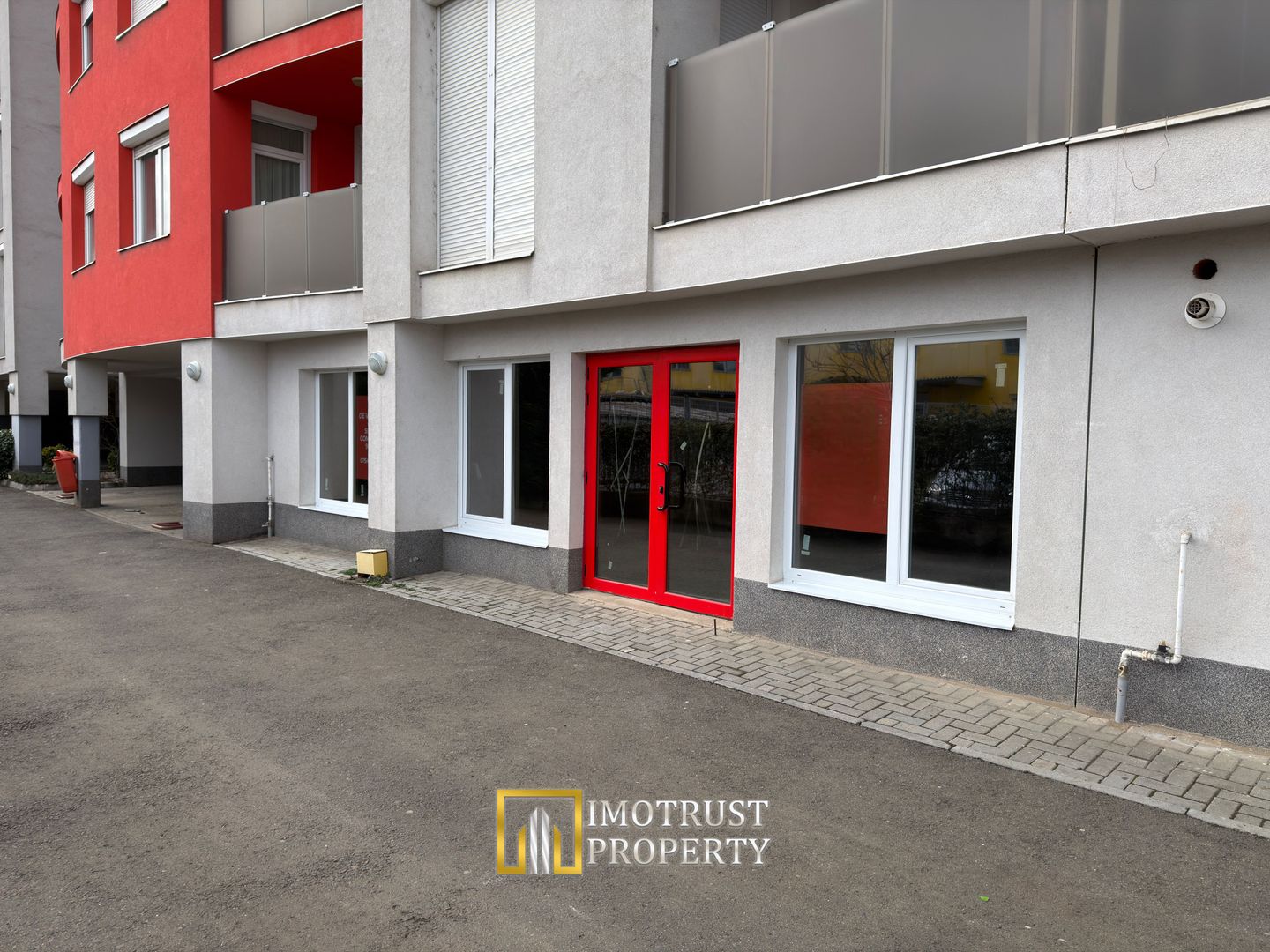 Spațiu comercial de vânzare – 95 mp utili | Parter ARED Micălaca (Zona - Poză 2