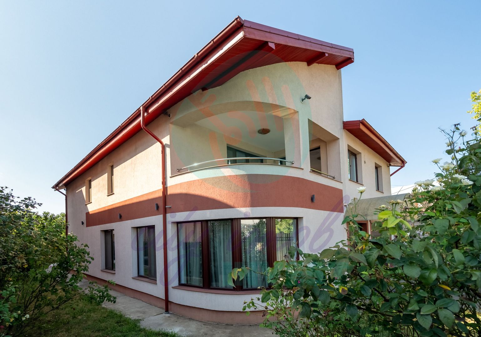 Casa in zona Vitan - Splai, ideala pentru orice tip de activitate sau locuinta - Poză 1