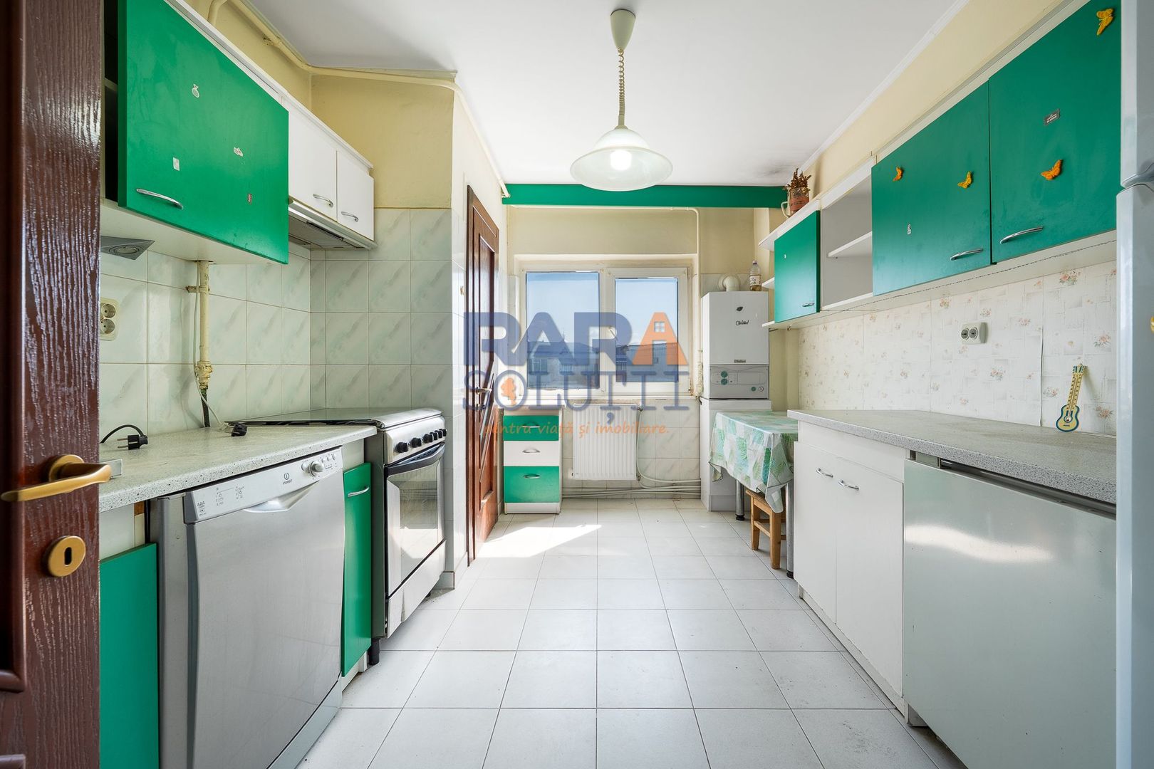 Apartament cu 4 camere, 88 mp (2 băi, 2 balcoane) - Poză 1