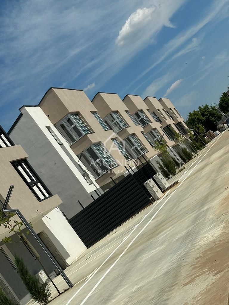 Casa noua insiruita 4 camere Chiajna, 142 mp, 2 parcari, curte - Poză 4