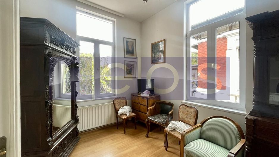 VANZARE CASA 4 CAMERE CURTE PROPRIE GARAJ 175MP UNIRII CARTIER EVREIESC - Poză 2