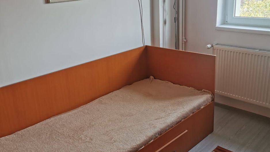 De inchiriat apartament cu 3 camere , Tineretului sector4 - Poză 6