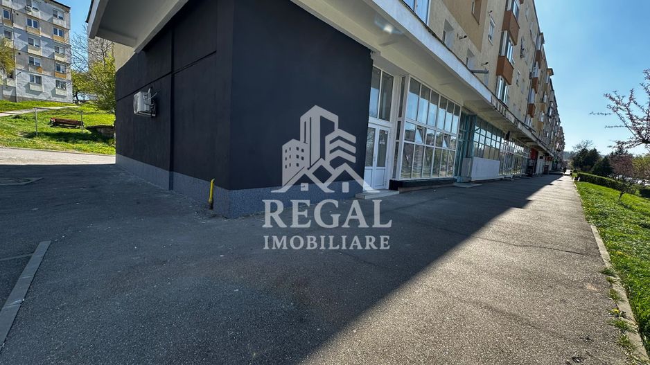 Spațiu comercial de vânzare sau închiriere – zona Parângul, 124 mp - Poză 2