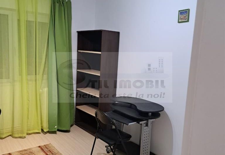 Apartament - 3 Camere Nicolina - 555 euro - Poză 8