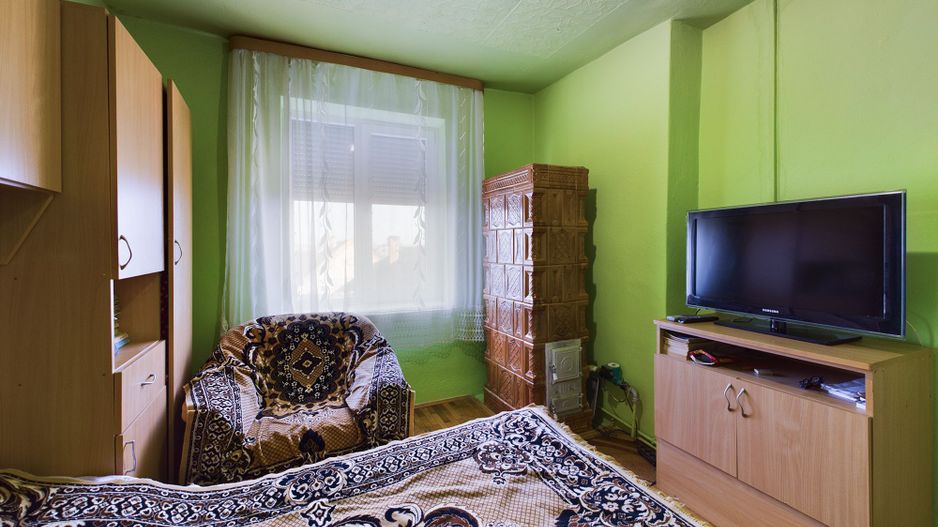 Apartament cu 2 camere în Secusigiu - Poză 6