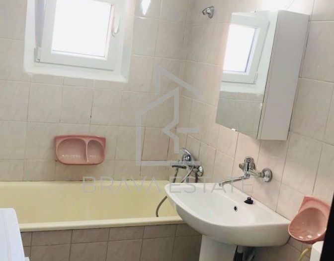 Apartament 2 camere, 55mp, parcare , balcon, zona Intre Lacuri - Poză 4