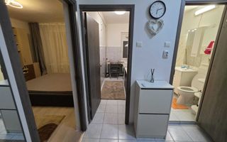 Închiriez garsonieră spațioasă, Auchan Vitan,  plan secund - Poză 7