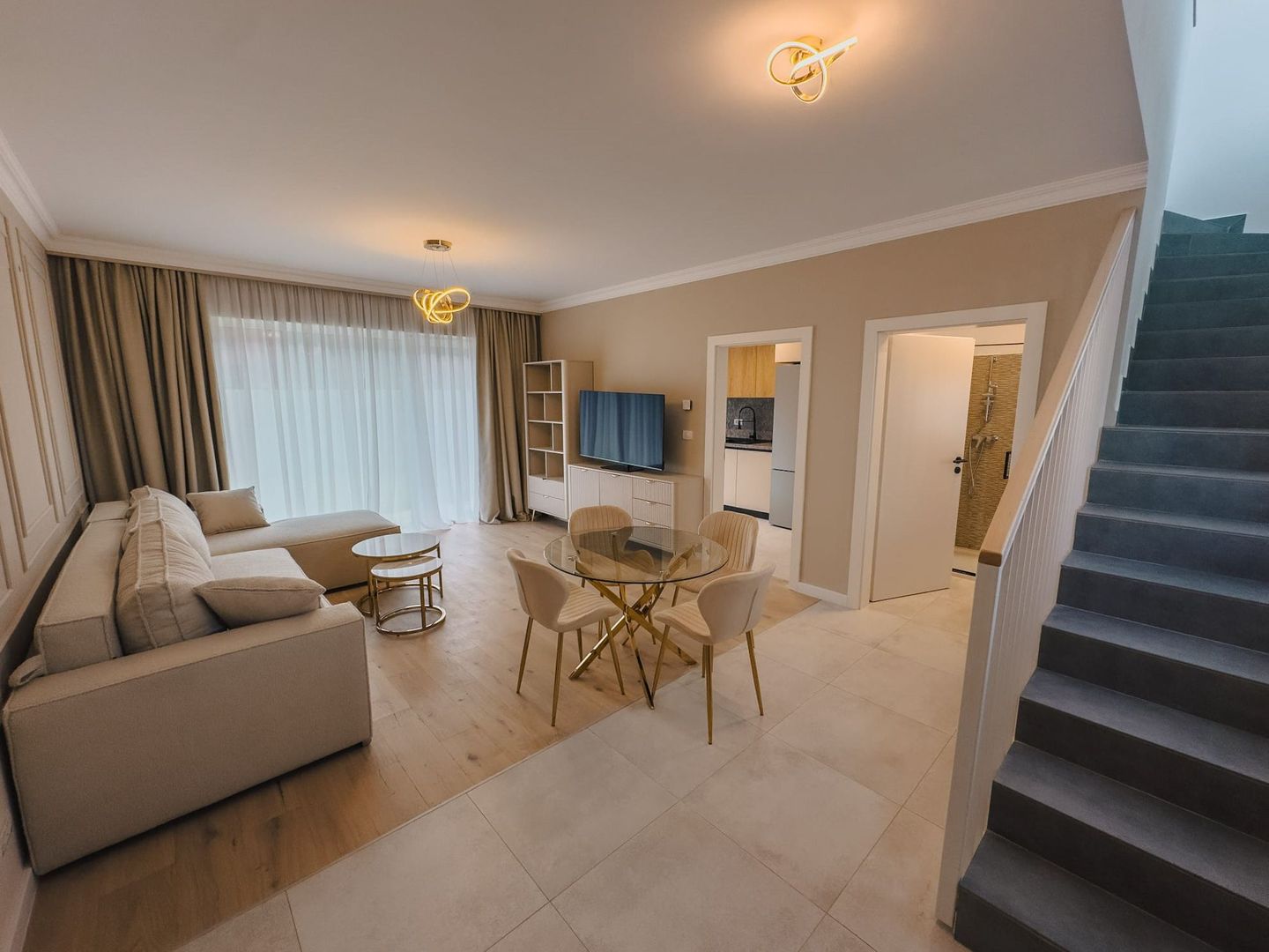 Prima Închiriere I Vilă 3 camere | Pipera Plaza | Curte privată - Poză 1