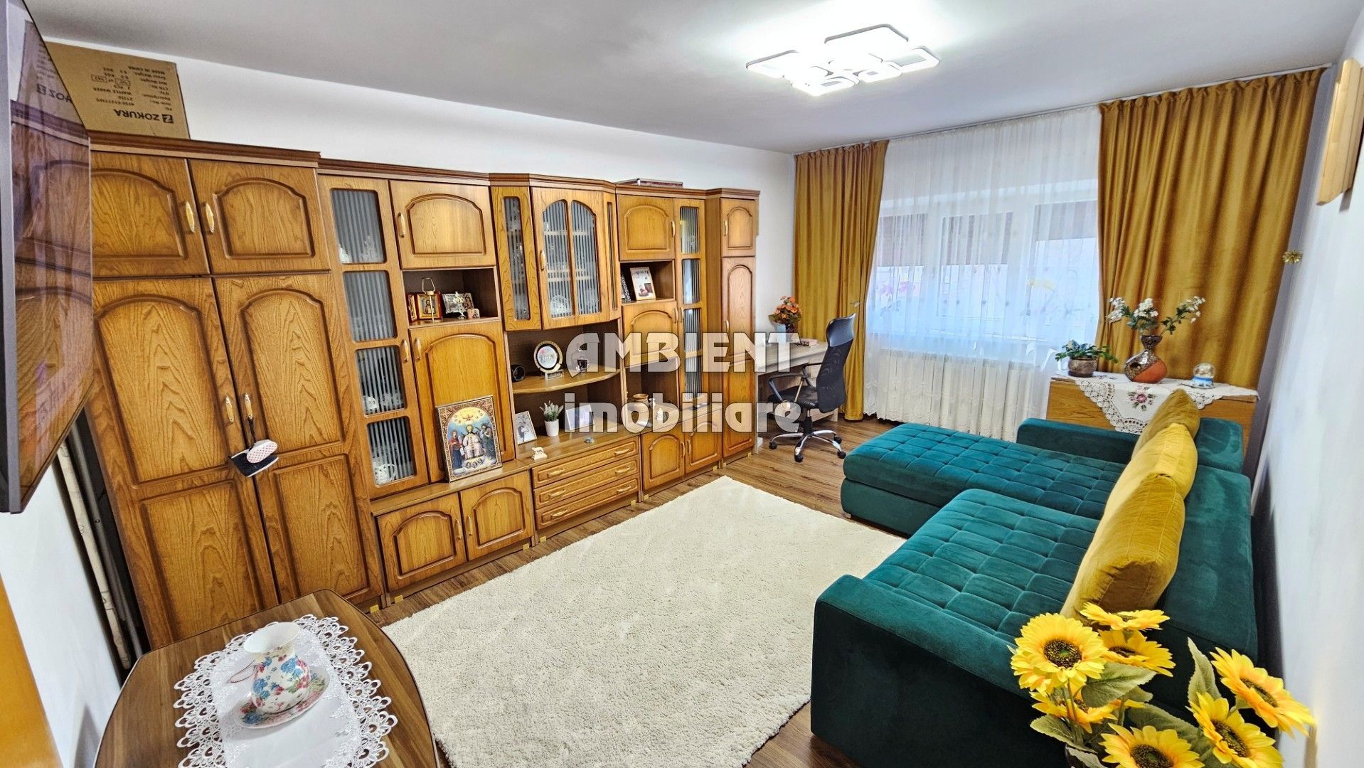 Apartament cu 2 camere, etaj 4, mobilat, zona CARTIER; - Poză 3