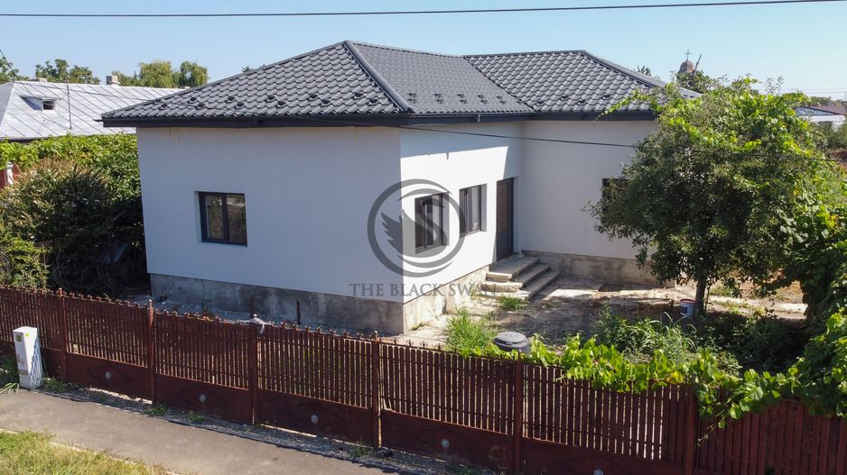 Casă de vanzare | Renovata 2025 | Berceni - Prahova | Comision 0% - Poză 1