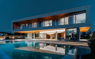 VILA FRONTLAKE SNAGOV – acolo unde arhitectura întâlnește libertatea - Poză 1