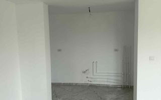 Casa de vanzare proprietate - Poză 5