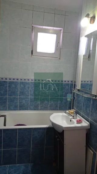 Apartament 3 camere de vânzare – Dâmbu, Etaj 3 - Poză 1