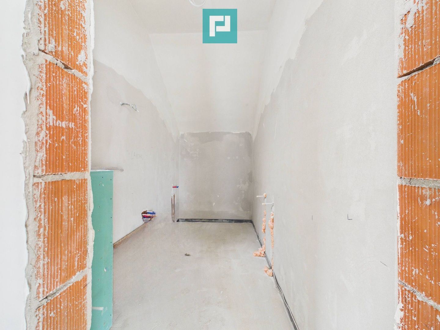 Duplex luminos 101 mp utili, teren 350mp în Covaci - Poză 20