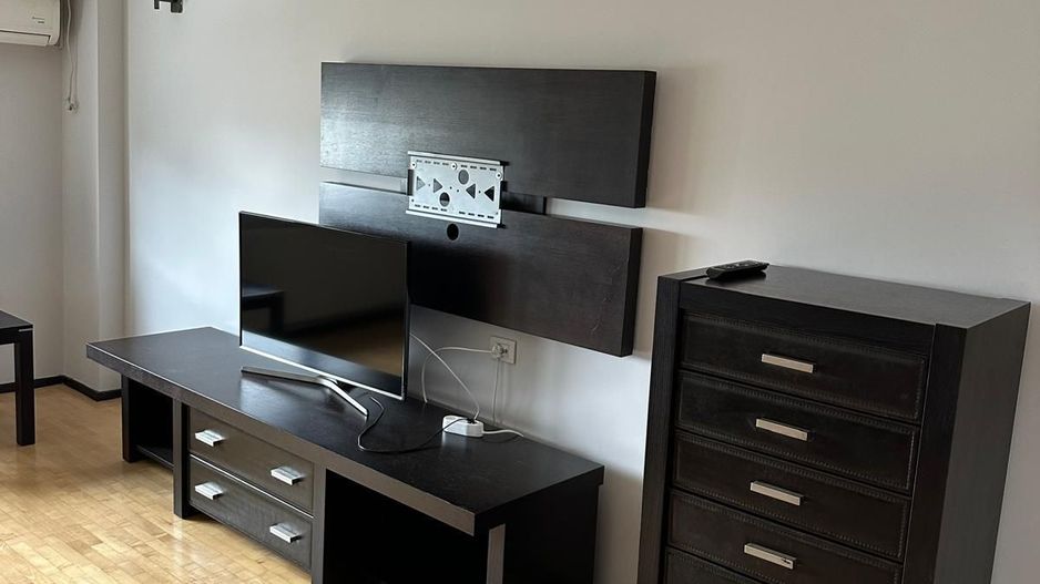 Inchiriere 3 camere termen scurt minim 1 luna , Centru -  Unirii, - Poză 2