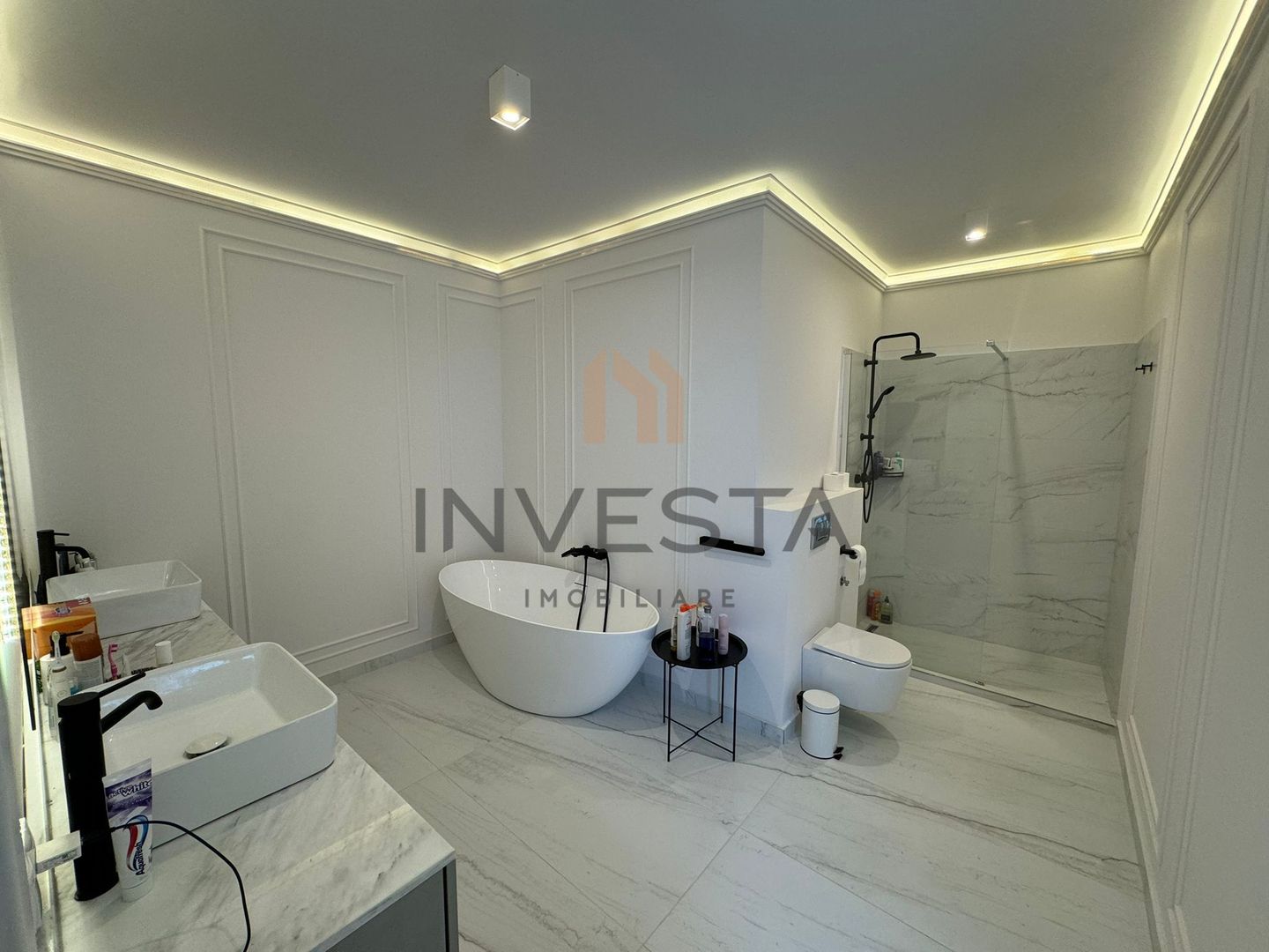 Casa individuala, 625 teren! Finisaje moderne, recent finalizata! - Poză 17