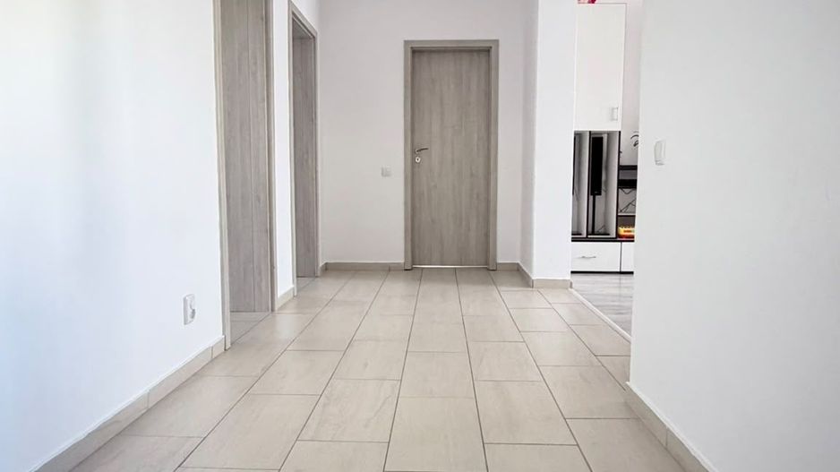 CASĂ INDIVIDUALĂ  DOMNESTI I COMPLEX PRIVAT | TEREN 430 MP | MOBILATĂ ȘI UTILATĂ - Poză 10