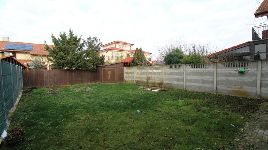 Casa Giroc, 4 camere, 2 bai, curte interioara. - Poză 24