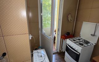 88.000 euro, APARTAMENT 3 camere, 2 balcoane, etaj2 , Micro38 - Poză 8