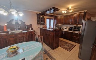 De vânzare: Vilă unică, vintage-modernă, zonă Grigorescu Oradea. - Poză 22