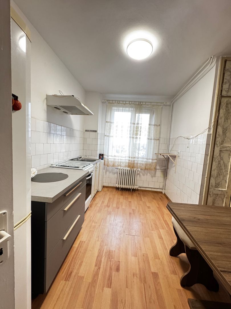 Apartament cu 2 camere de închiriat – Oradea, zona Decebal - Poză 9