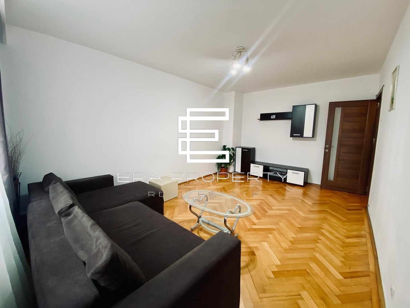 Apartament 3 camere de închiriat – etaj 2 – zona Terezian, Sibiu - Poză 2