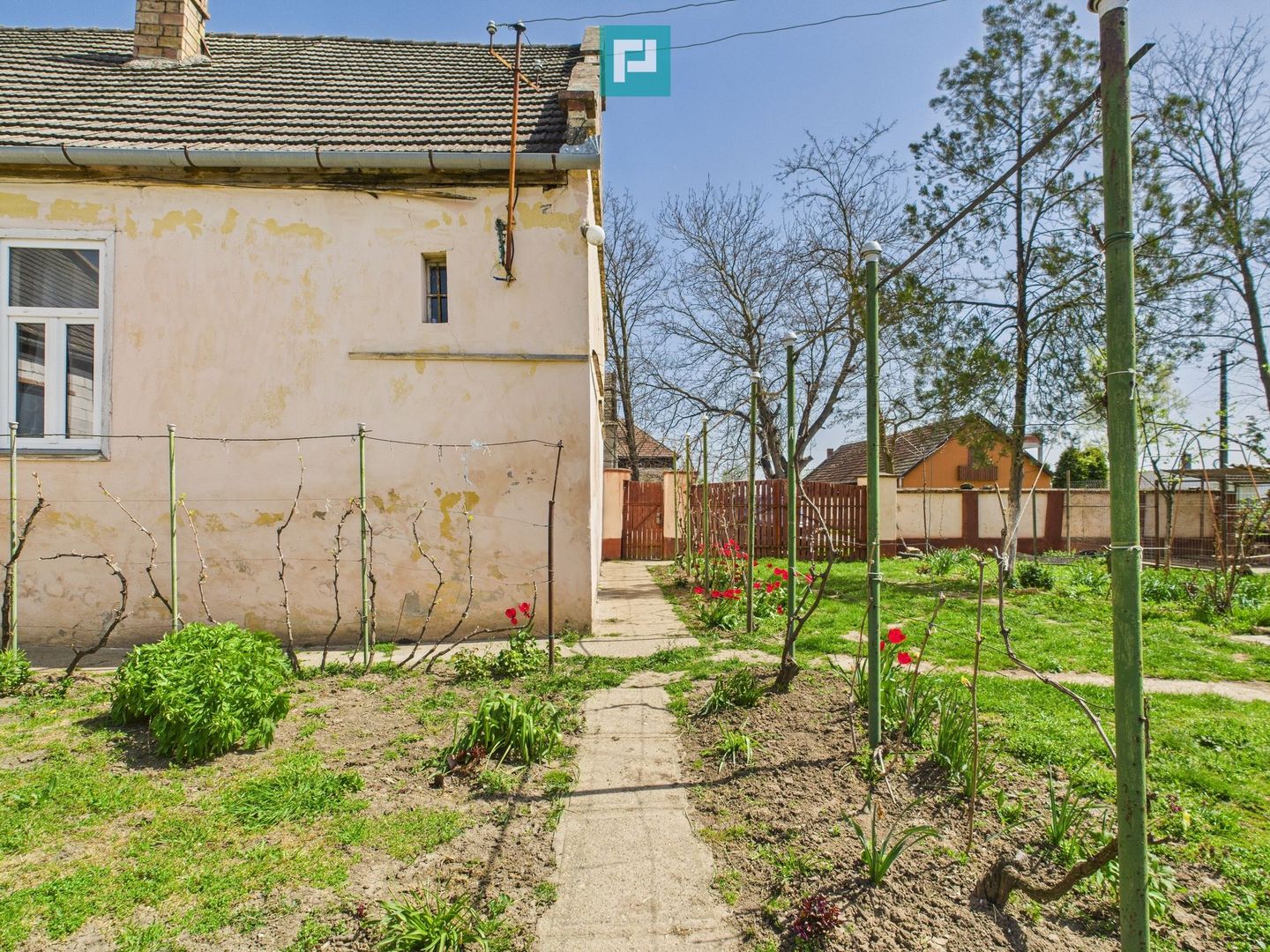 Casă cu Grădină Mare la 30 km de Timișoara - Poză 22