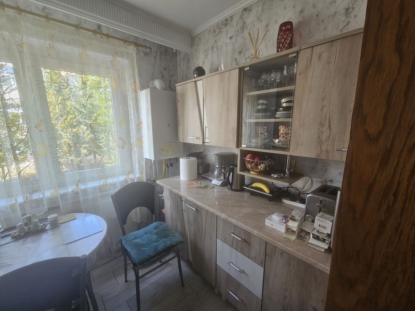 Apartament 4 camere, etaj 1 – Exercițiu, lângă Poștă - Poză 4