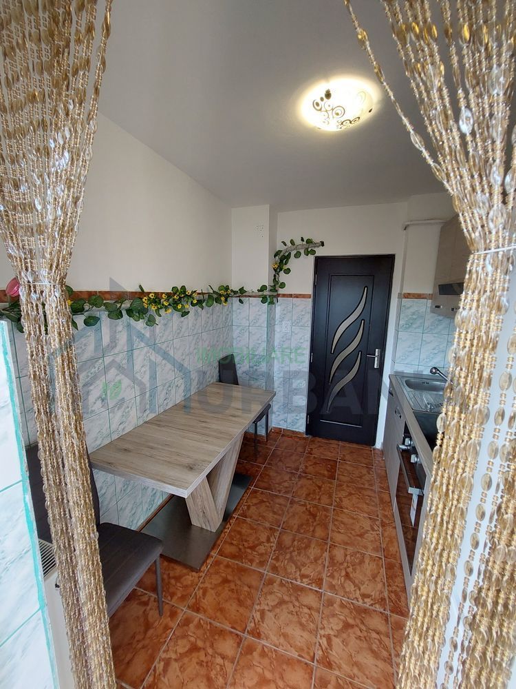 Apartament 2 camere nicolina - Poză 3