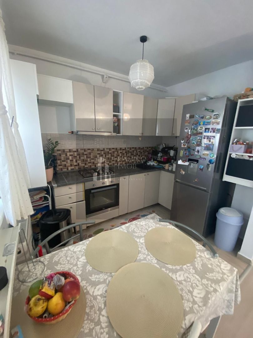Apartament 3 camere Berceni - Poză 11