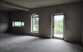 Casa Rezidentiala  | 5 Camere | 172 Mp  | Șura Mică - Poză 8