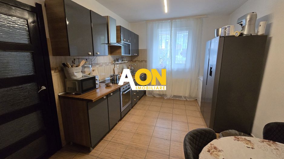 1/2 Duplex Zona Centru, 7 Camere, 310mp Teren - Poză 4