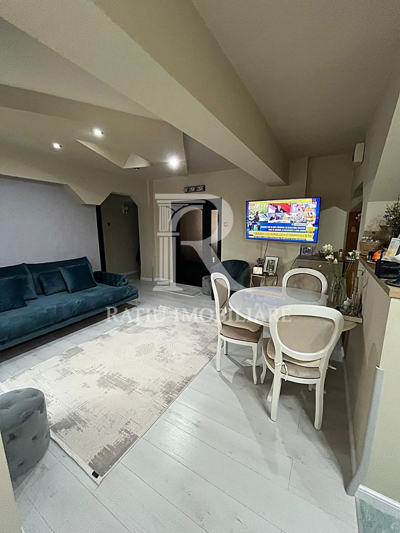 Apartament cu 4 camere | Bd. Stefan cel Mare | Rogerius | Oradea - Poză 2