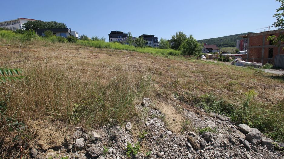 Teren intravilan cu proiect de casă, 1.070 mp.Targu Mures - Poză 9